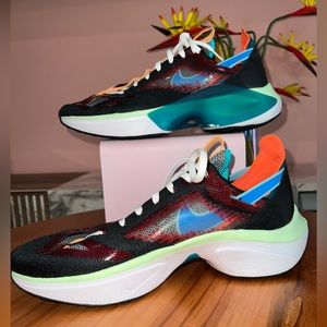 Nike N110 Dimsix Signal in Blue Hero